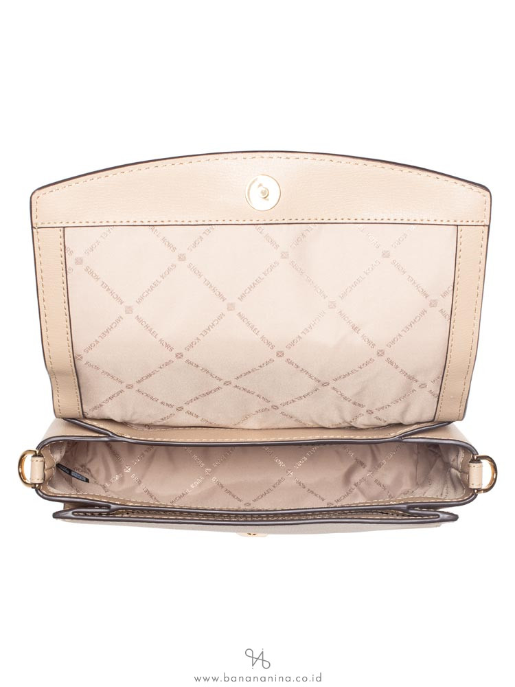 MICHAEL KORS Ellis Leather Medium Flap Messenger Bisque