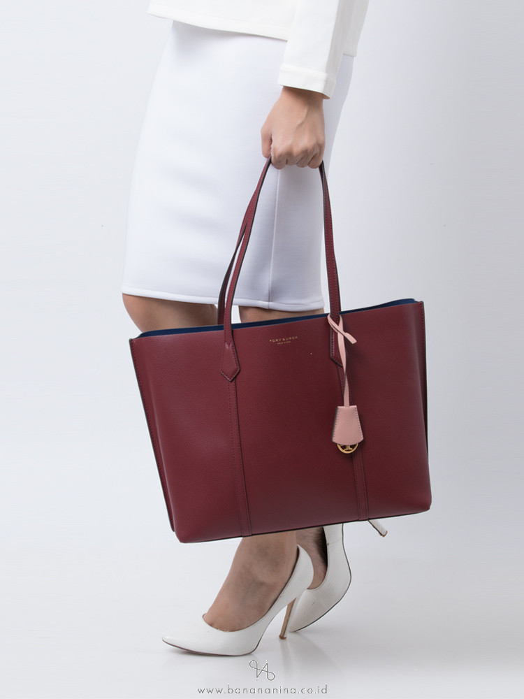 tory burch perry triple compartment