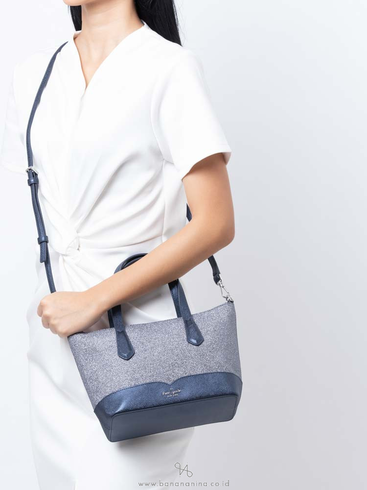 chanel mini flap silver