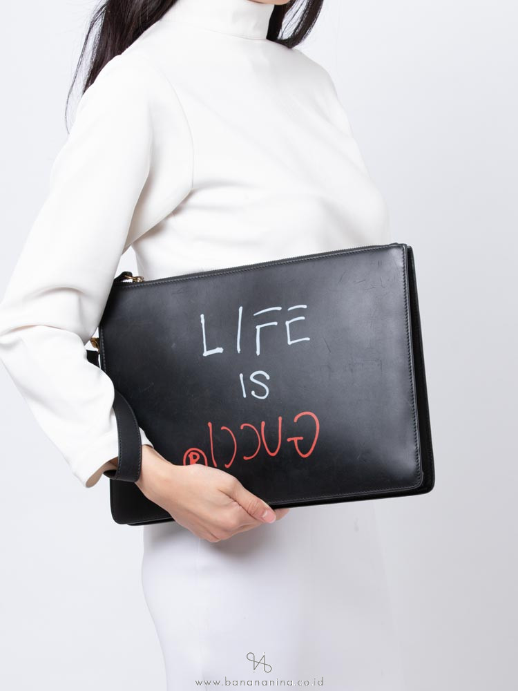 life is gucci pouch