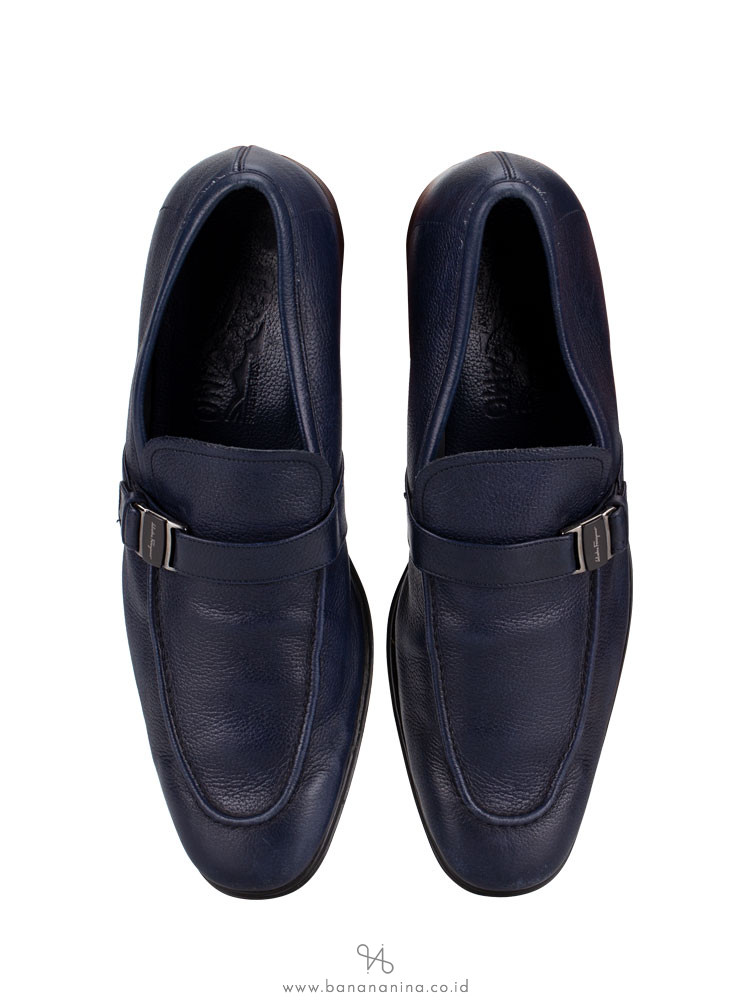 tan ferragamo loafers