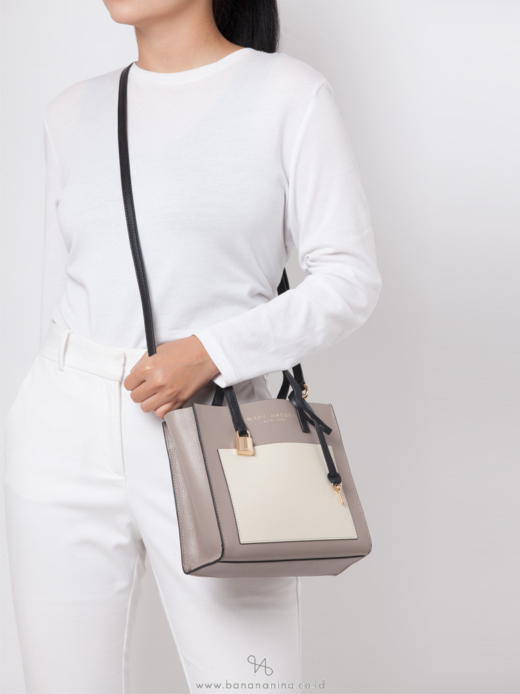 The colorblock grind mini tote store