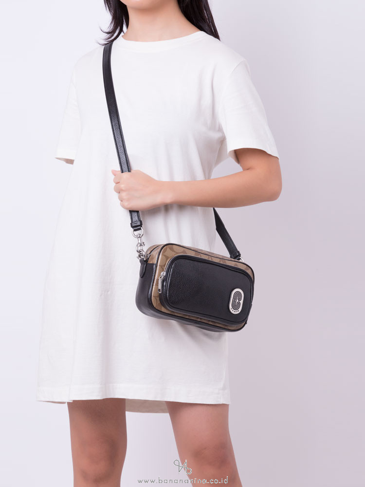 Coach 1695 Signature High Shine Court 