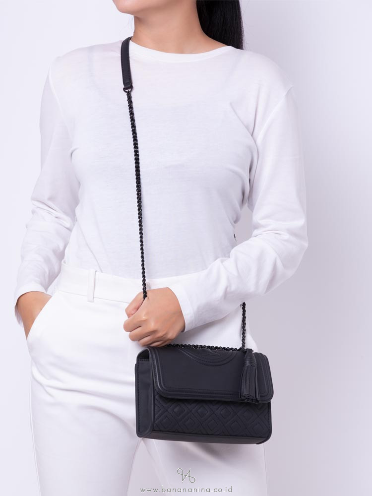 tory burch fleming matte black small