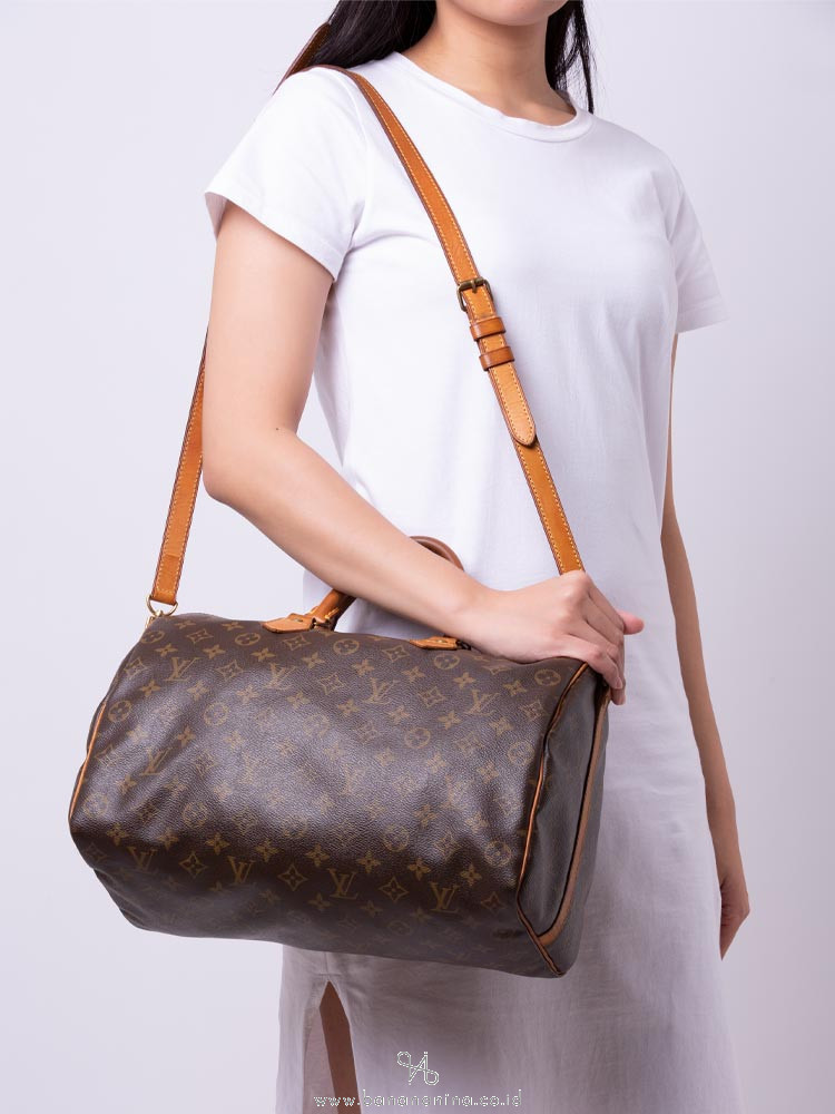 Louis Vuitton Monogram Speedy Bandouliere 35