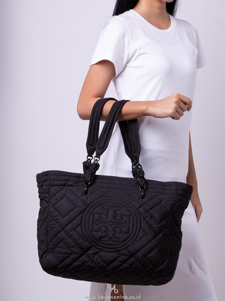 tory burch fleming quilted tote