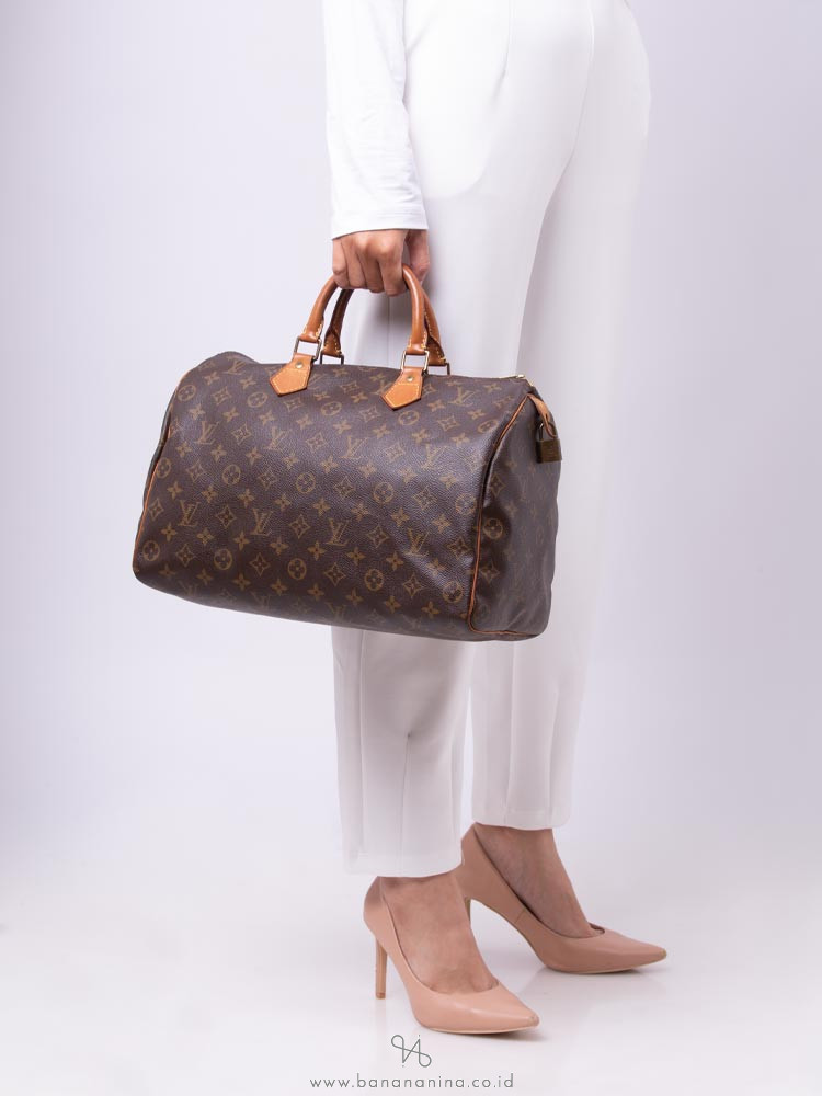 Louis Vuitton Monogram Speedy 35