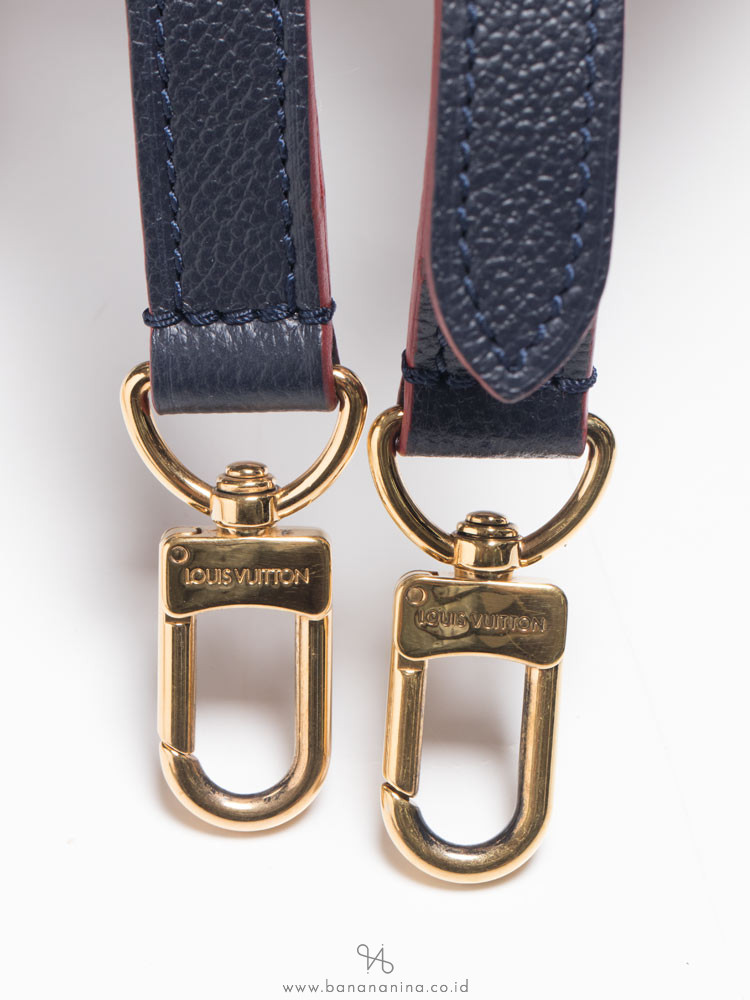 Louis Vuitton Monogram Empreinte Pochette Metis Marine Rouge