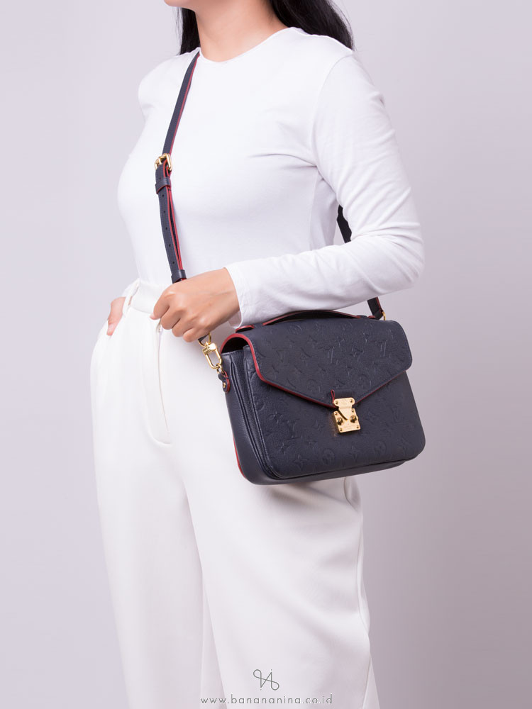 Louis Vuitton Monogram Empreinte Pochette Metis Marine Rouge