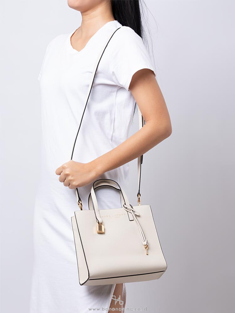 Marc jacobs medium grind t pocket online
