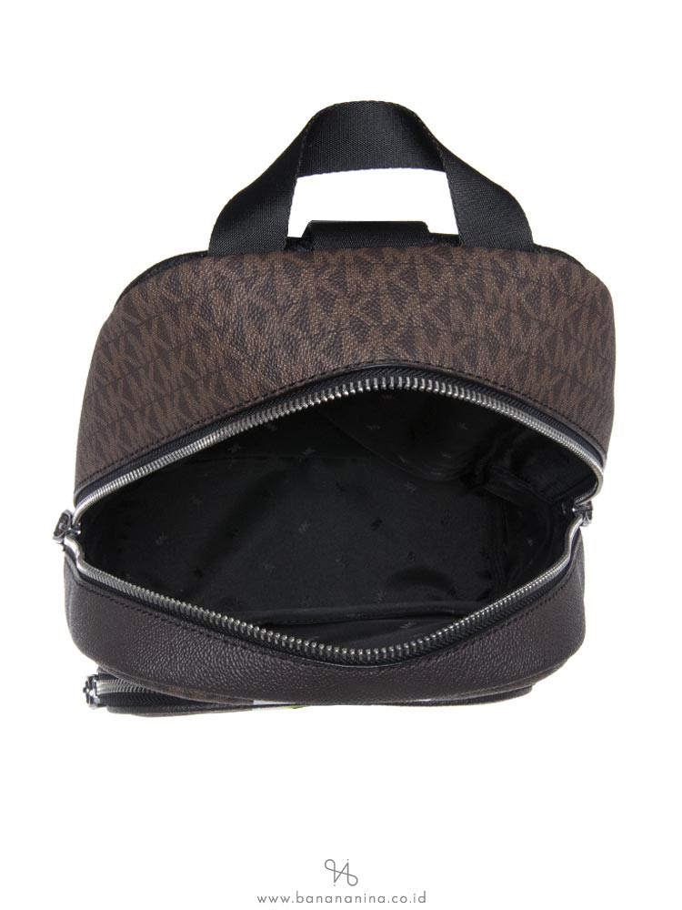 michael kors cooper commuter slingpack