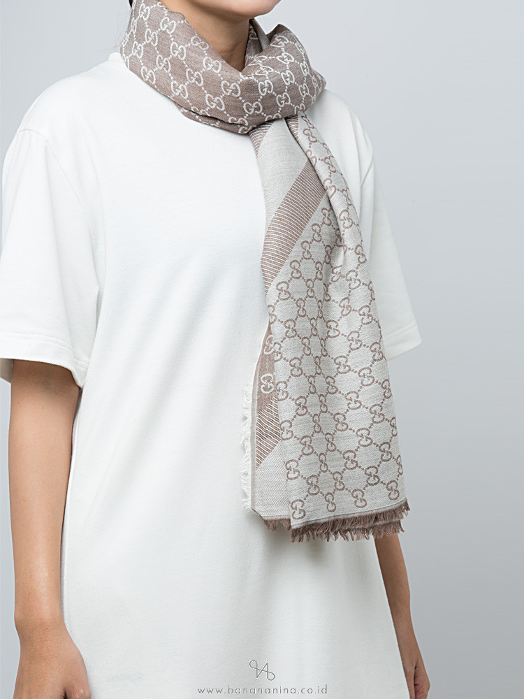 Gucci scarf monogram Outlet