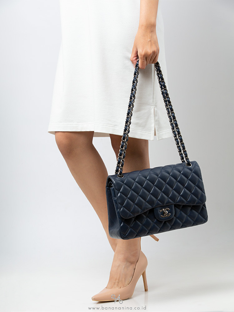 Chanel Lambskin Classic Jumbo Double Flap Bag Navy