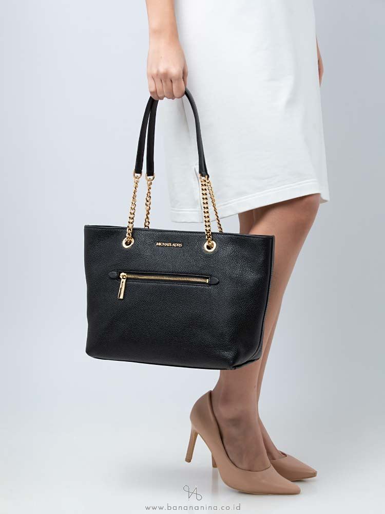 Michael Kors Medium Leather Zip Crossbody Purse - Black: Handbags