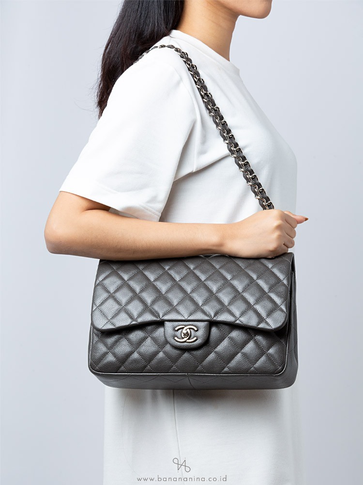 Chanel Caviar Jumbo Classic Double Flap Bag Dark Grey