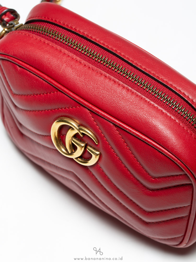 Gucci GG Marmont Matelasse Mini Chain Bag Hibiscus Red BNIB Made in Italy