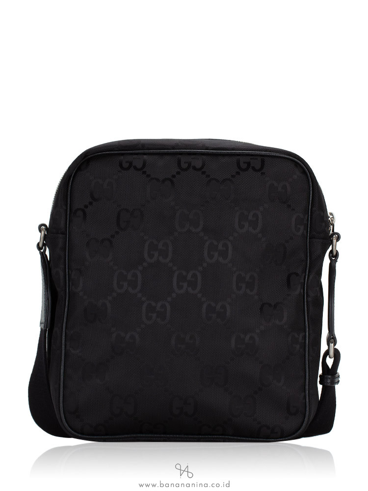 Gucci Econyl Nylon Monogram Off The Grid Messenger Bag Black 643858 – Queen  Bee of Beverly Hills