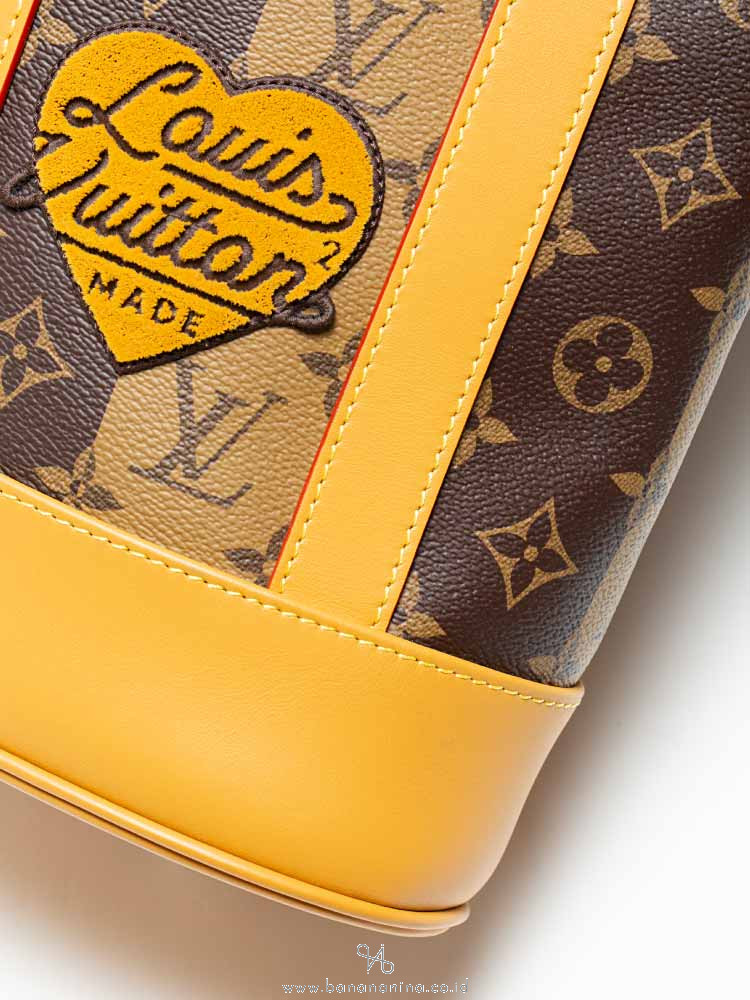 Louis Vuitton Reverse Monogram Stripe Randonnee Messenger Shoulder Bag  M45968