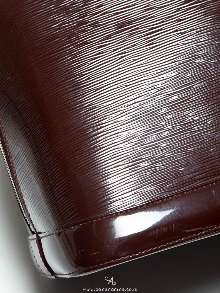 Louis Vuitton Prune Electric Epi Leather Alma PM Bag Louis Vuitton | The  Luxury Closet
