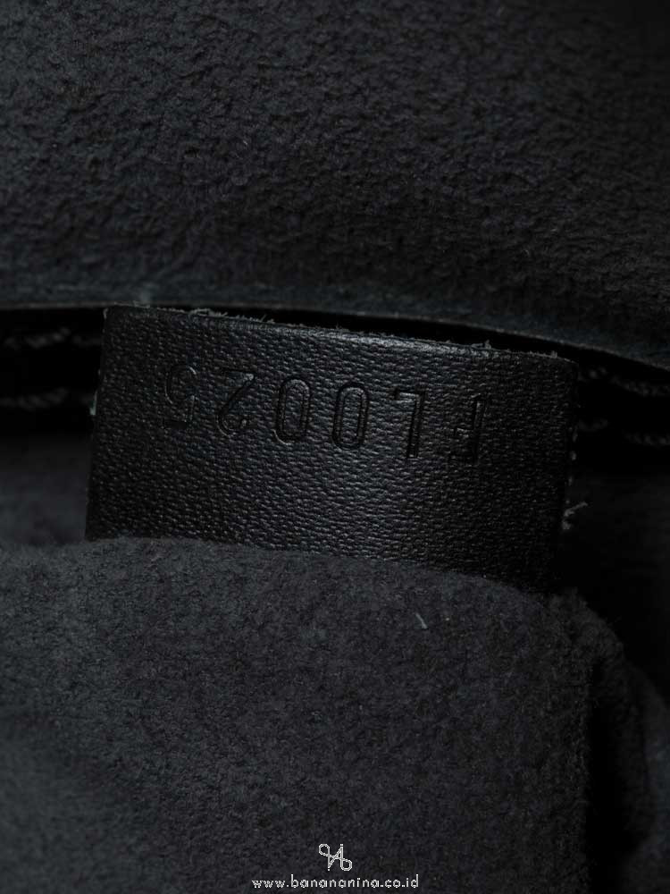 Louis Vuitton Black Epi Alma PM QJB06Y10KF251