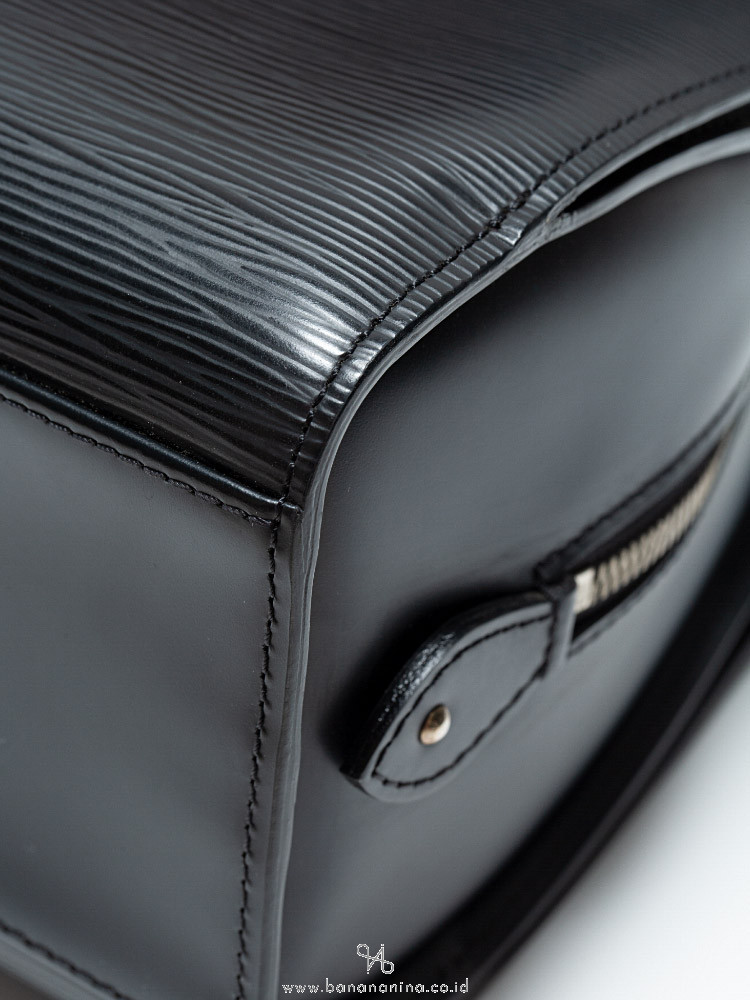 Louis Vuitton] Louis Vuitton Ponnu M52052 Handbag Epireather Noir
