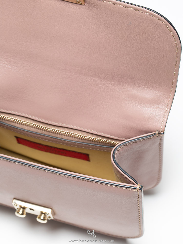 VALENTINO Pink Medium Rockstud Glam Lock Vitello Flap Bag