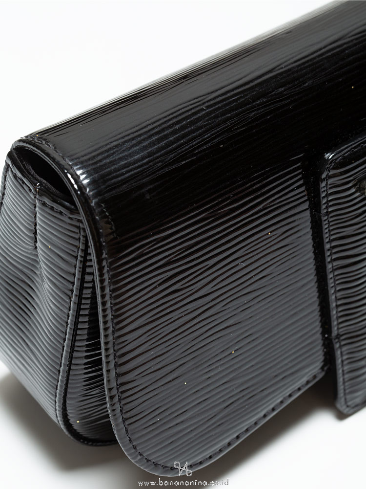 Authentic Louis Vuitton Black Epi Electric Pochette Sobe Clutch