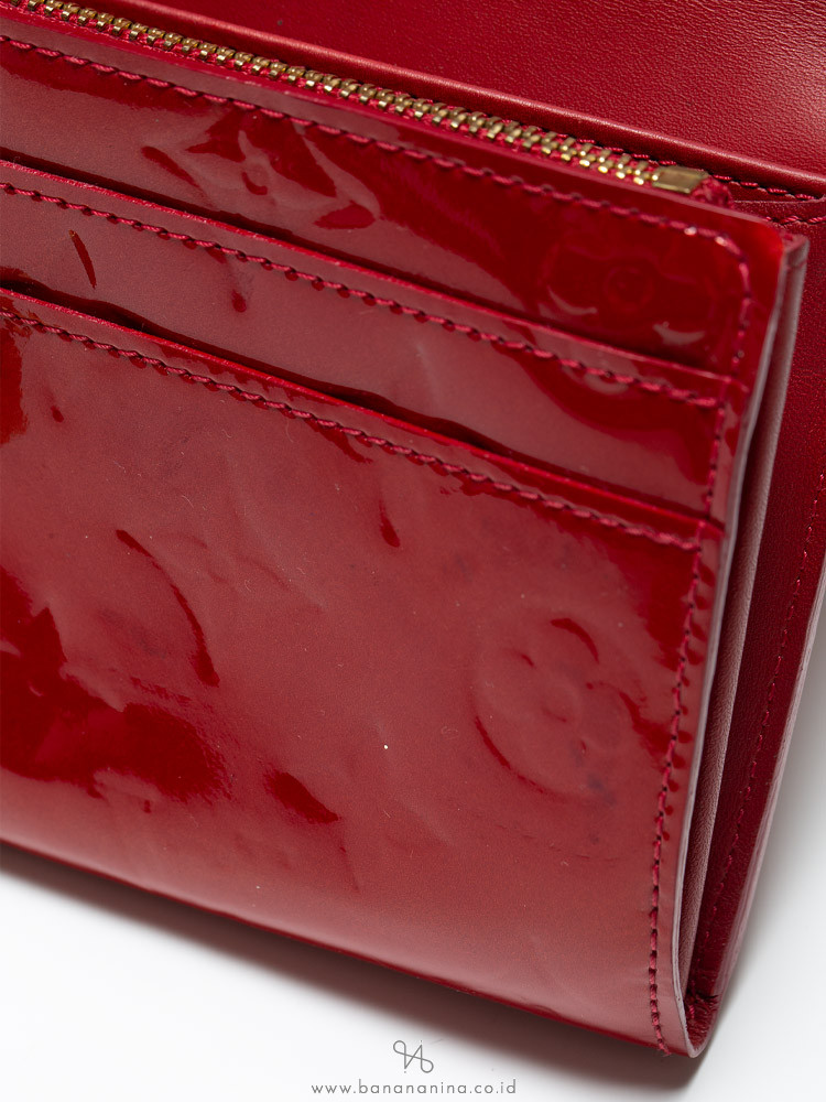 Louis Vuitton Monogram Vernis Sarah Noeud Wallet Red