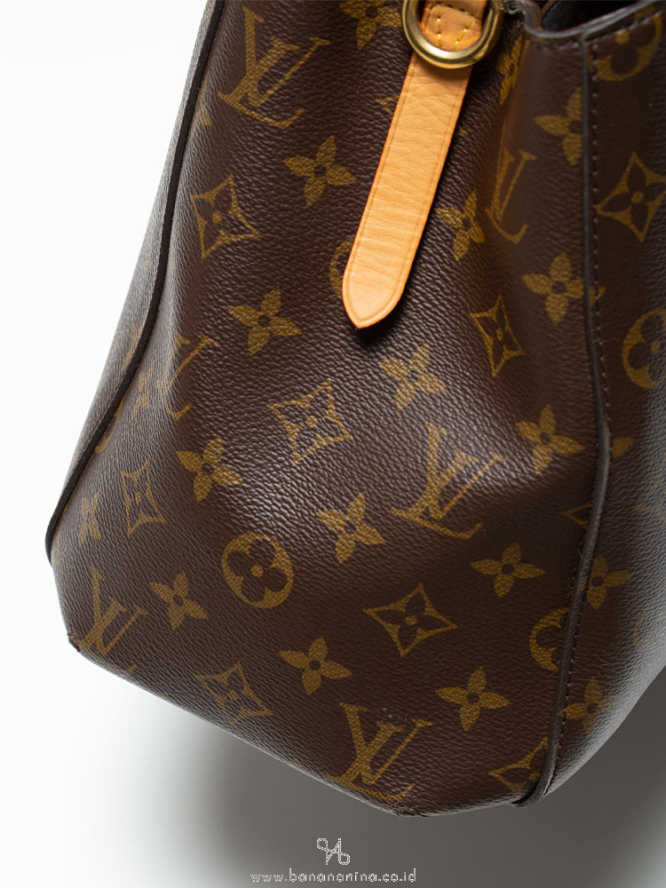 Louis Vuitton Montaigne GM Monogram Canvas Shoulder Bag Brown