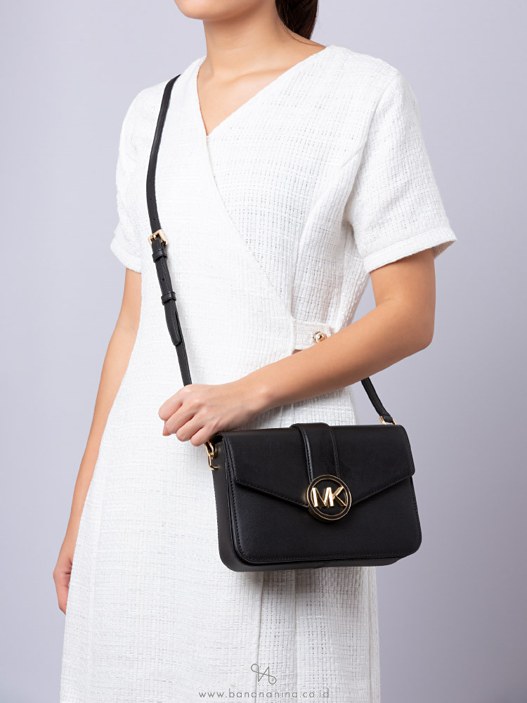 Michael Kors Carmen Convertible Shoulder Bag Crossbody (Black): Handbags