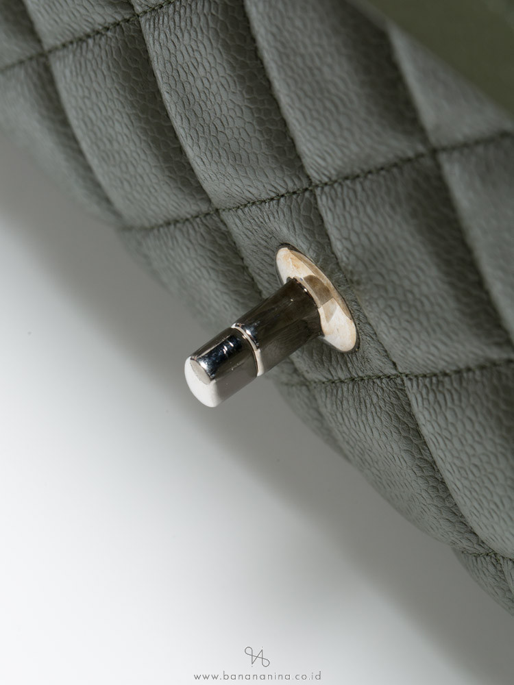 Chanel Caviar Maxi Classic Double Flap Bag Dark Green