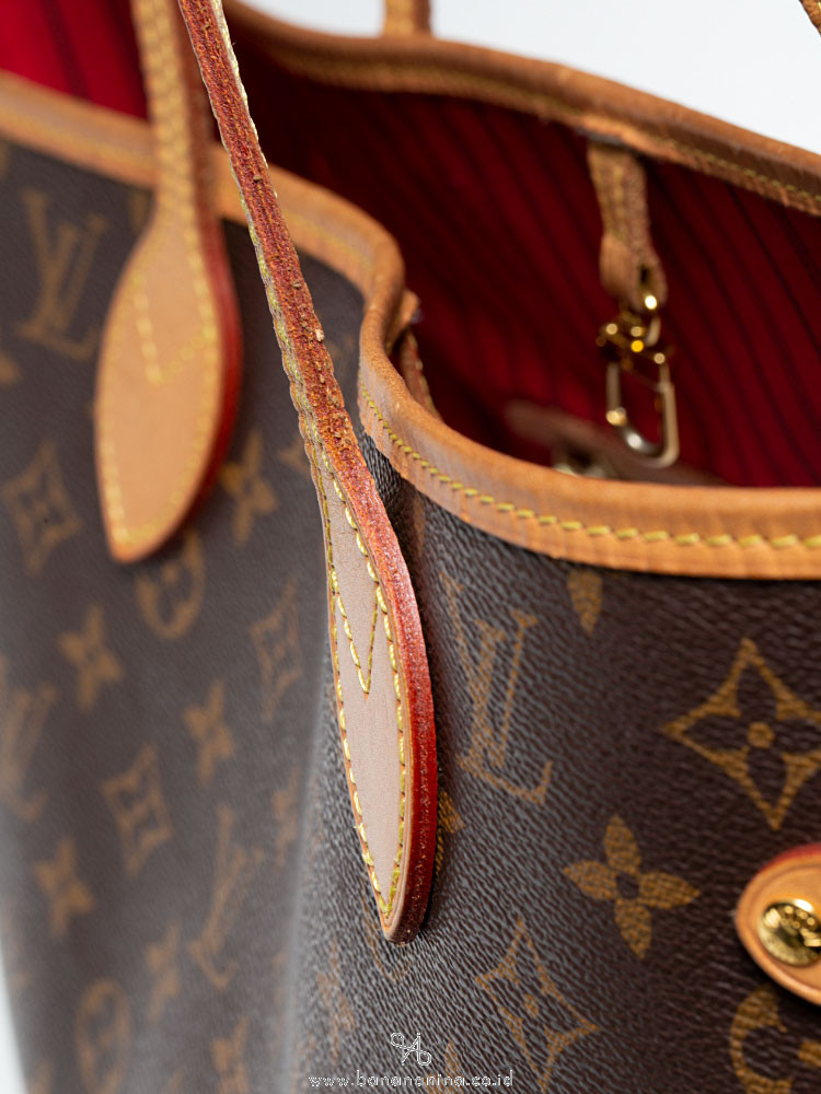 Louis Vuitton Neverfull MM Pouch Monogram Cerise - LVLENKA Luxury