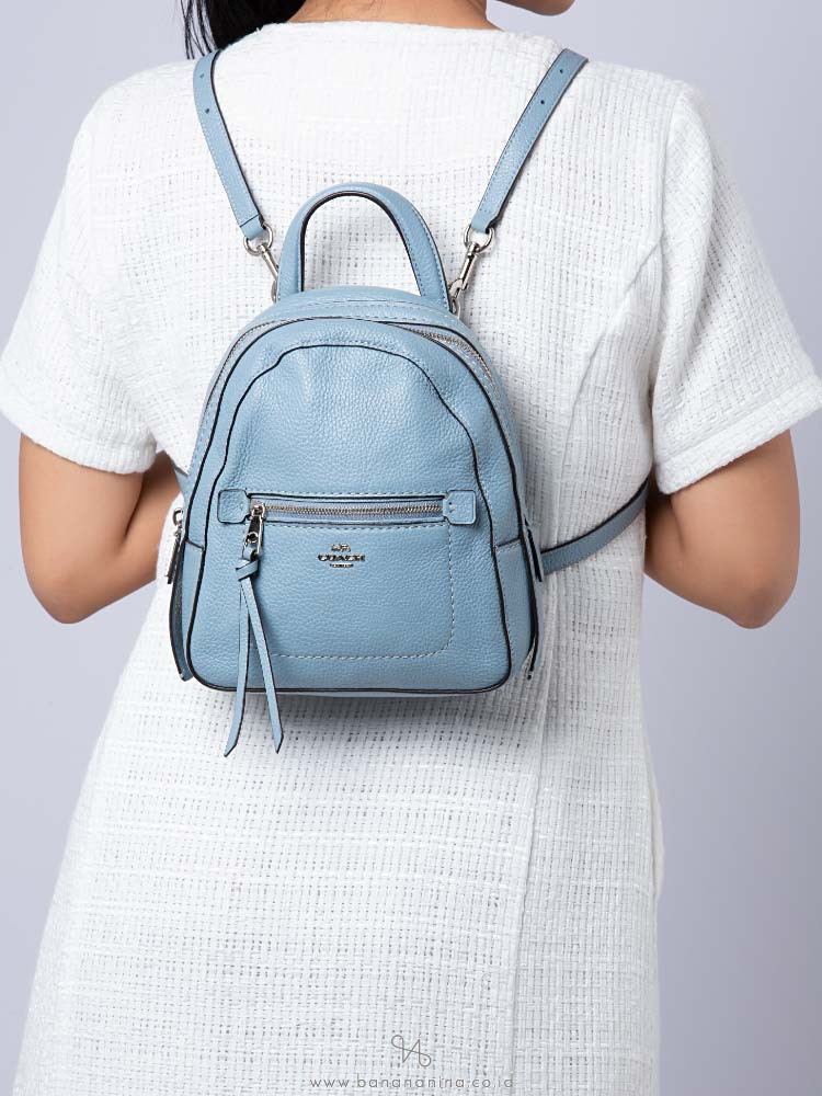 Andi backpack top