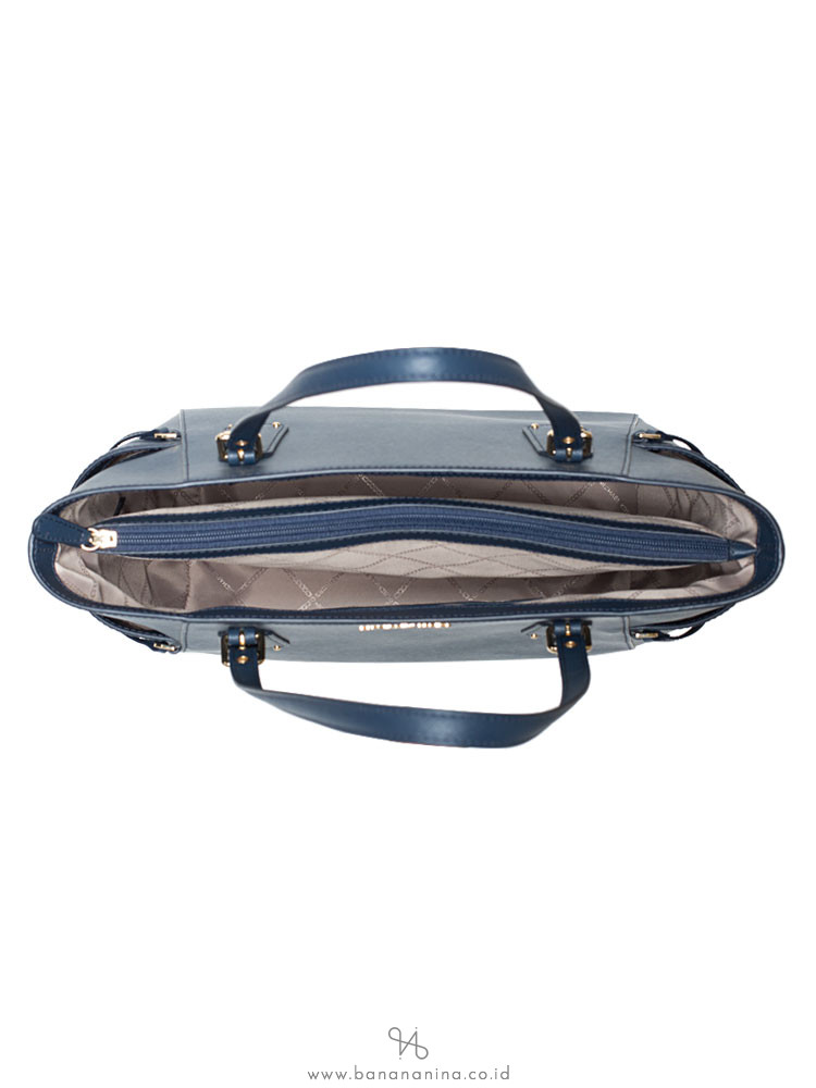 Michael Kors Voyager Travel Shoulder Tote Navy Blue Saffiano Leather 