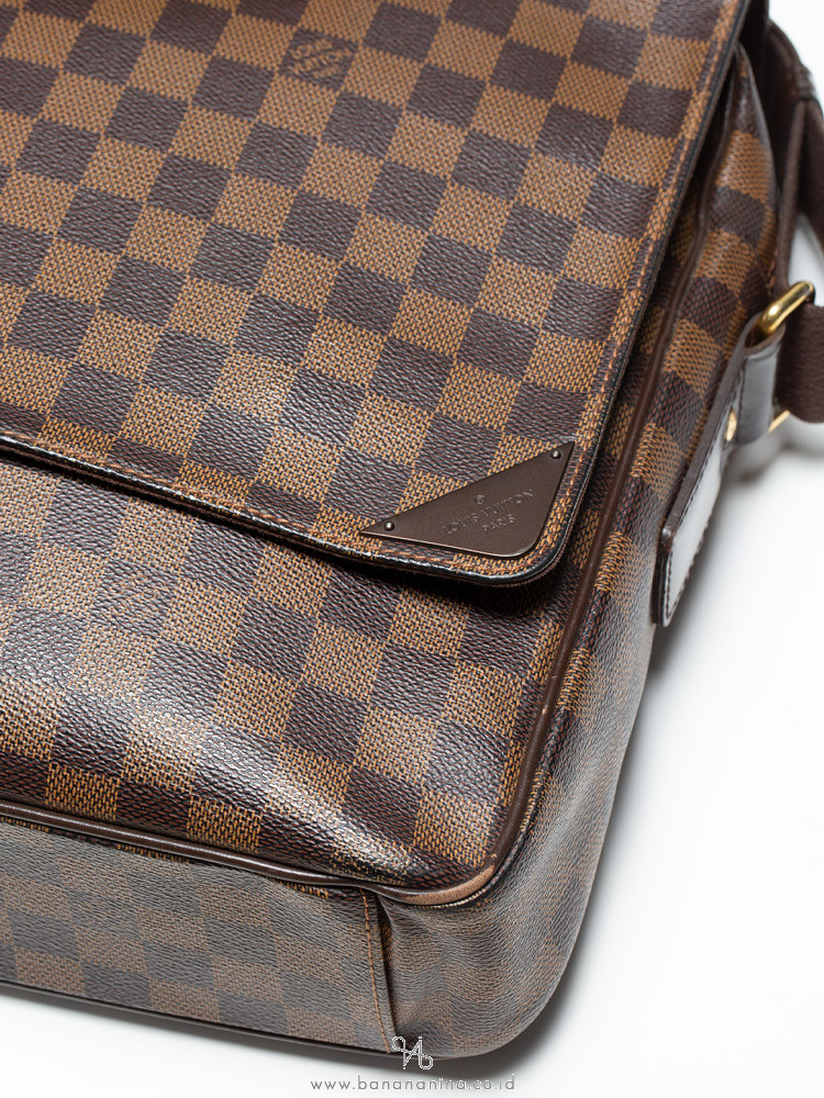 100% Authentic Louis Vuitton Shelton Damier Ebene Crossbody Bag