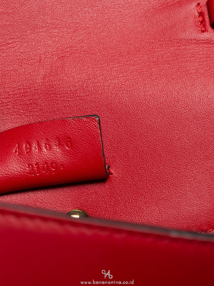 Gucci Calfskin Sylvie Super Mini Flap Shoulder Bag Hibiscus Red