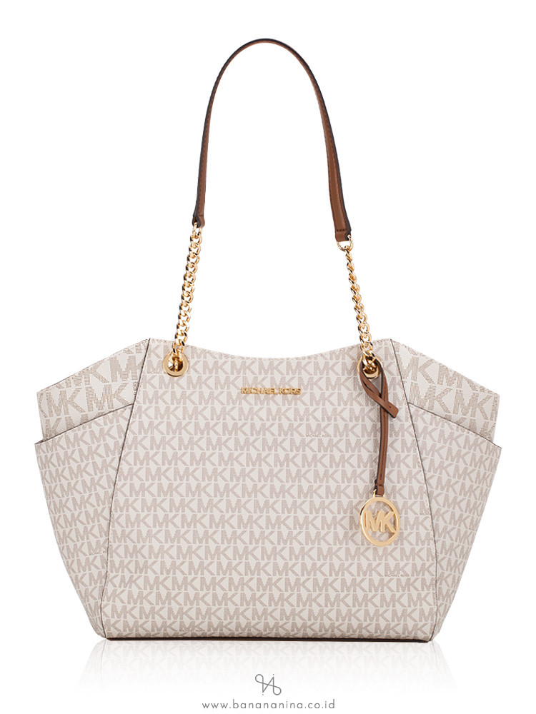 Jet set travel chain shoulder tote top