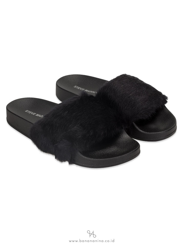 steve madden fluffy slippers