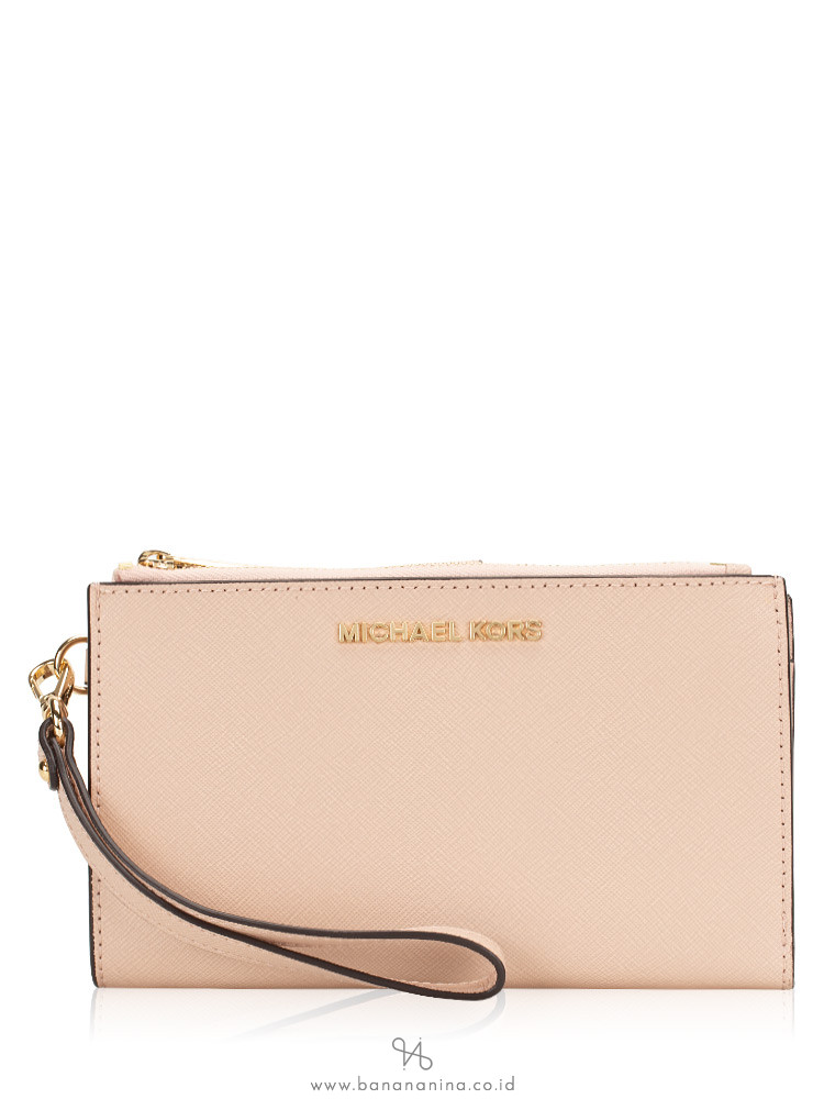 mk jet set wristlet