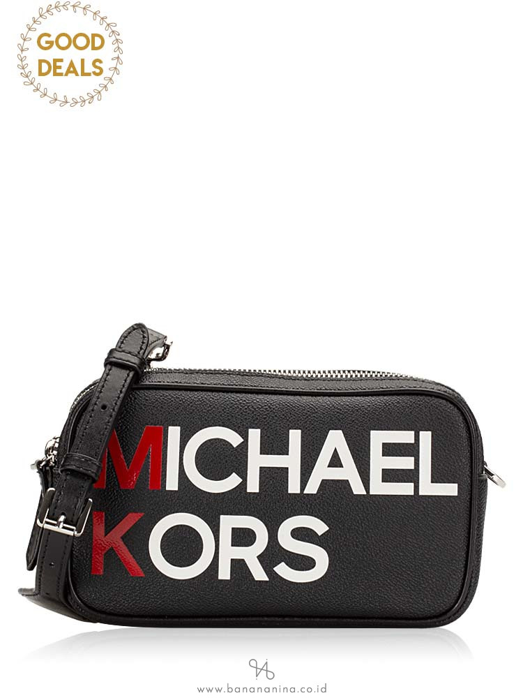 michael kors camera bag price