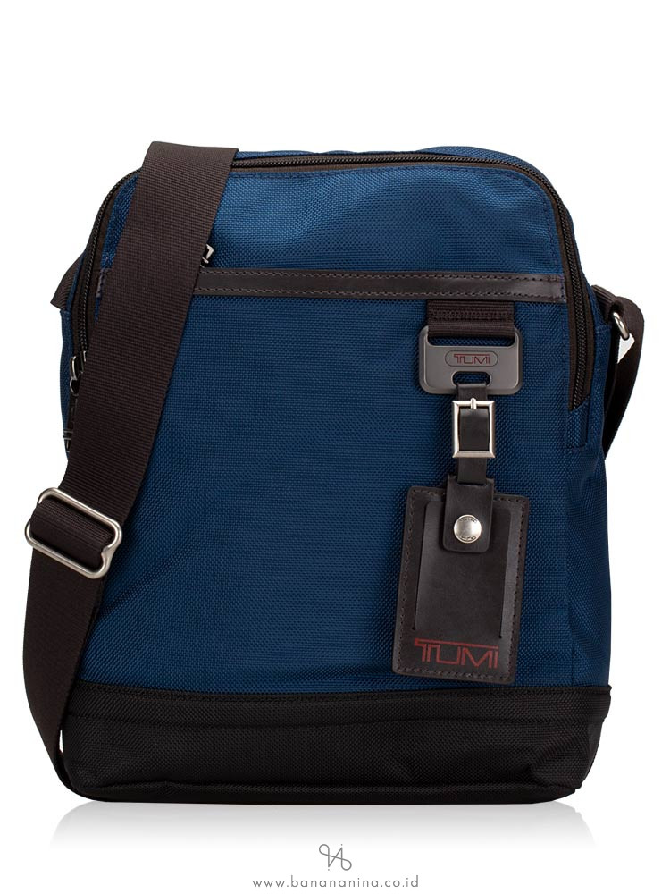 tumi quincy slim crossbody