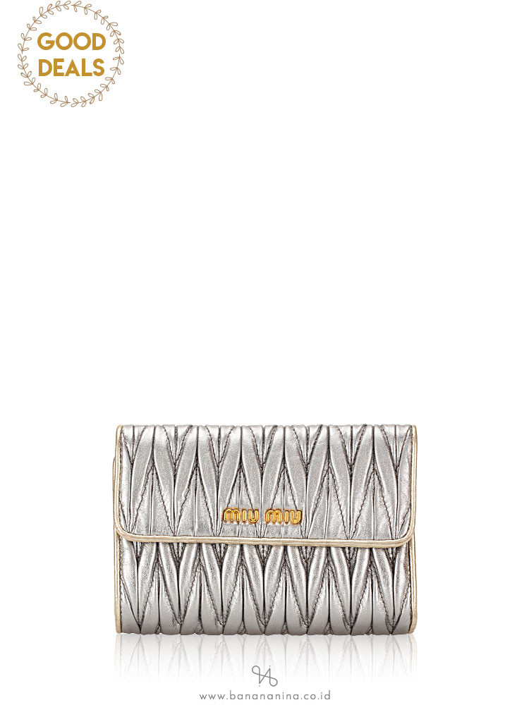 MIU MIU 5ML225 Matelasse Medium Wallet Silver