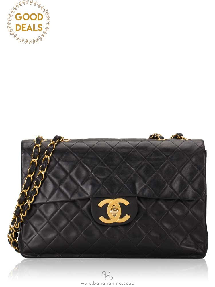 chanel vintage lambskin flap
