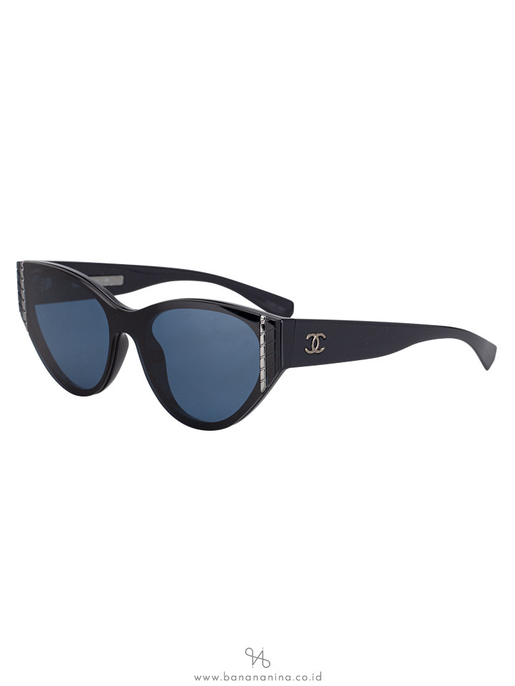 CHANEL 6054 Cat Eye Sunglasses Black