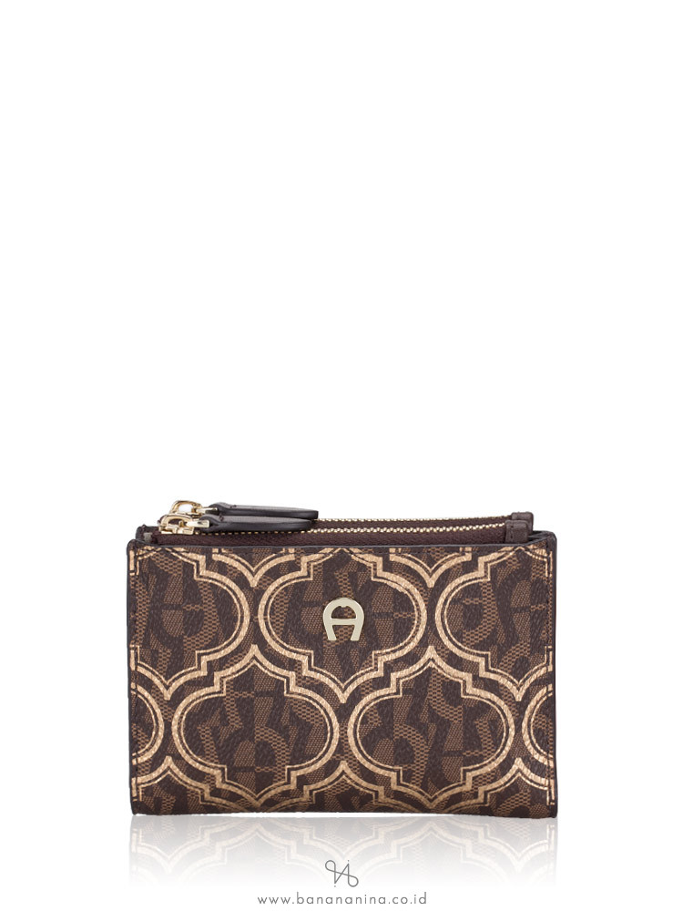 aigner wallet price