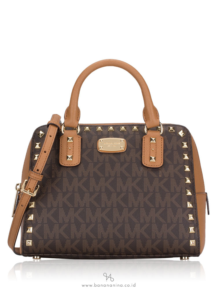 mk sandrine stud