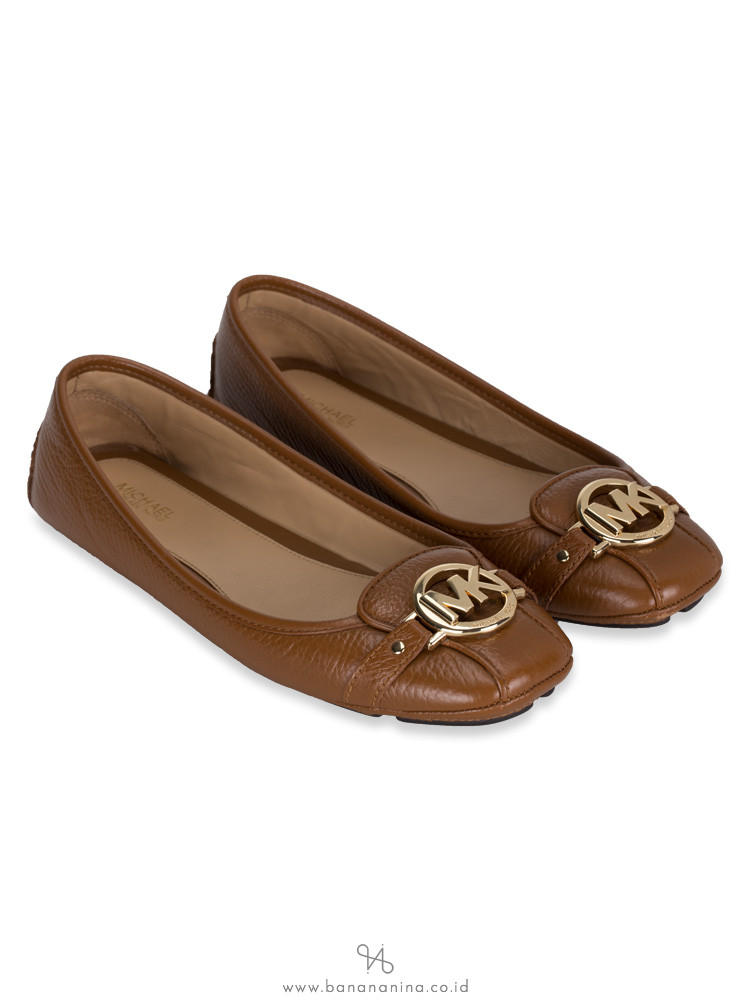 michael kors fulton flat