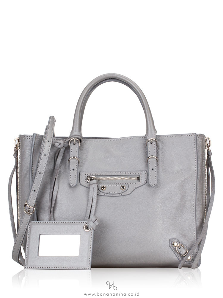 balenciaga papier size