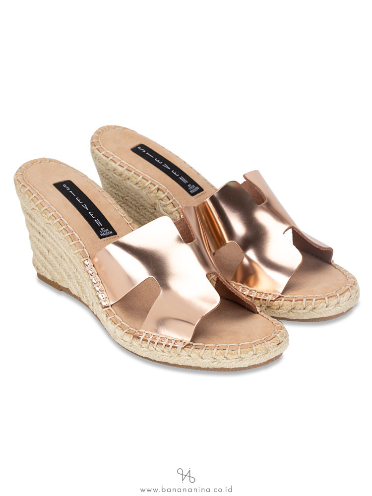 steve madden gold wedge sandals