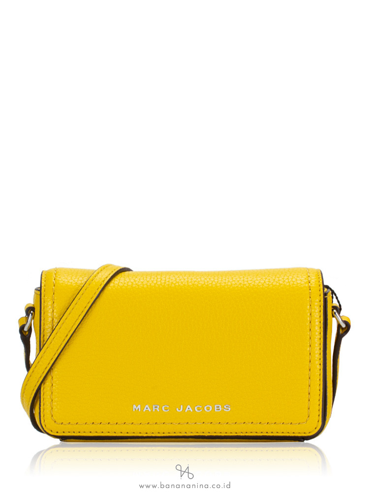 Marc Jacobs H107L01FA21 Groove Mini Leather Crossbody Hot Spot